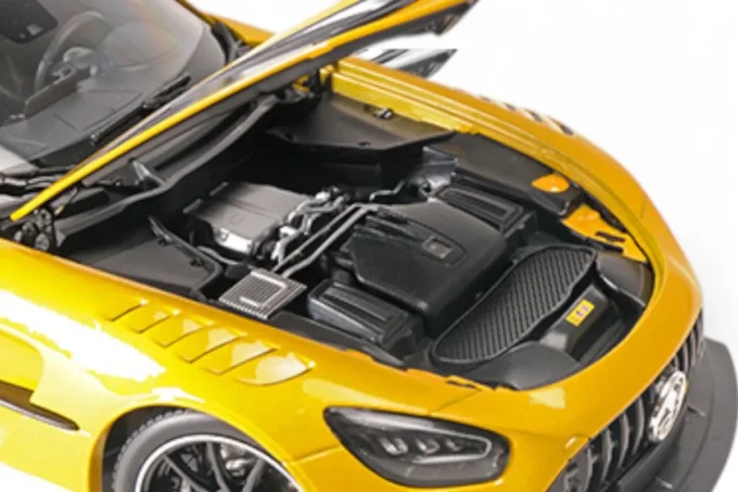 Mercedes-AMG GT Black Series - Image 3