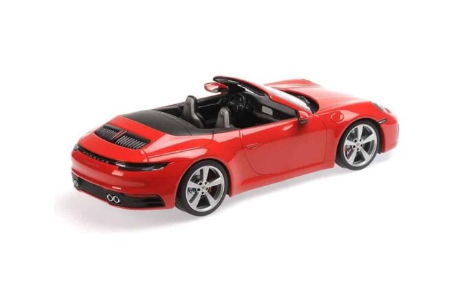Porsche 911 (992) Carrera 4S Cabriolet – Image 2