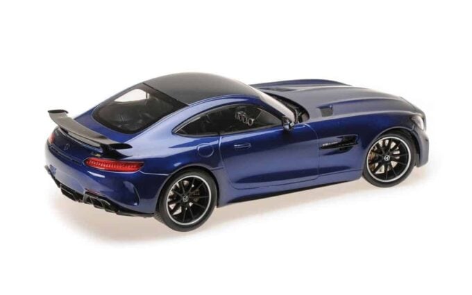 Mercedes-AMG GT R 2017 - Image 2