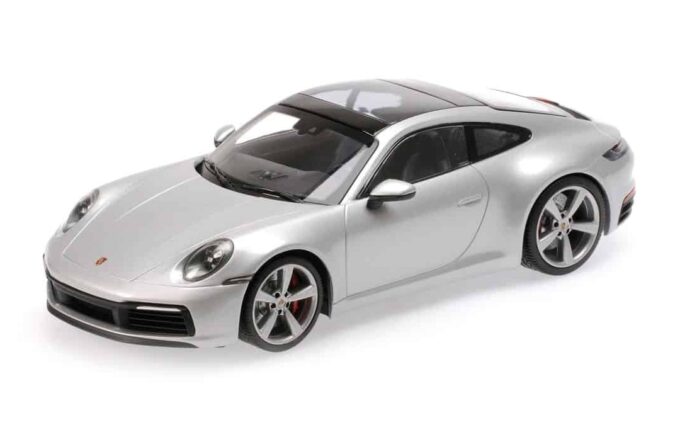 Porsche 911 (992) Carrera 4S