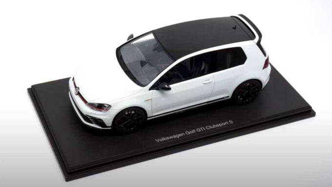 Volkswagen Golf GTI Clubsport S - Image 6