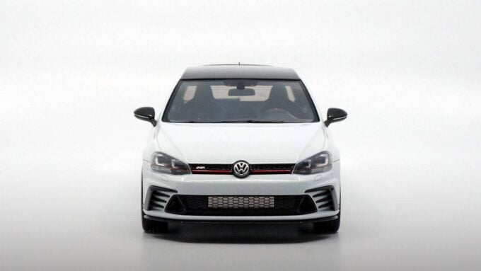 Volkswagen Golf GTI Clubsport S - Image 3