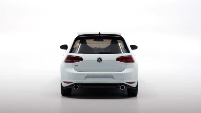 Volkswagen Golf GTI Clubsport S - Image 4