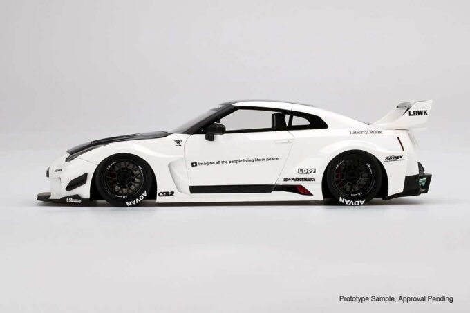 模型製作用品 1/18 LB-Silhouette WORKS 35GT-RR Amazon.com: 35GT-RR Ver.1 LB-Silhouette Works GT #5 RHD