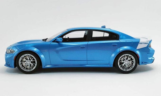 Dodge Charger SRT Hellcat Daytona 50th Anniversary - Image 3