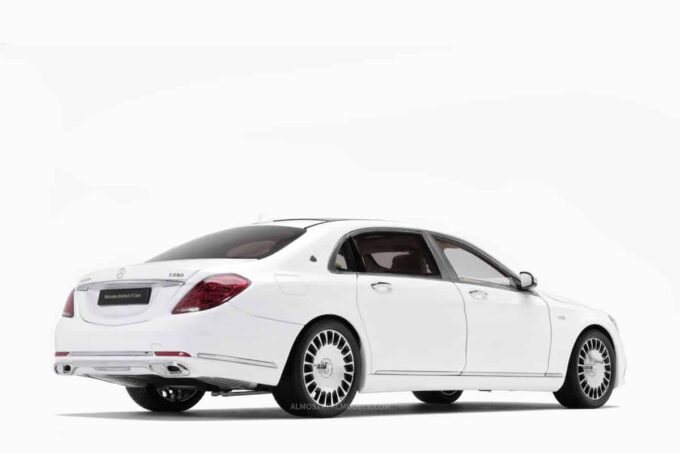 Mercedes-Maybach S-Class - Image 2