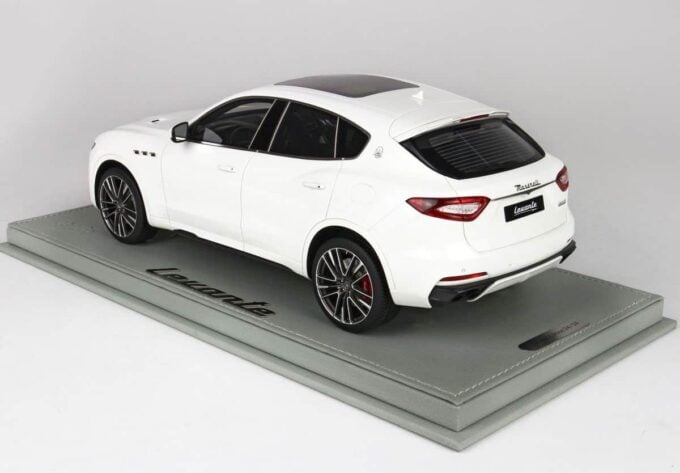 Maserati Levante V8 Trofeo – Image 5
