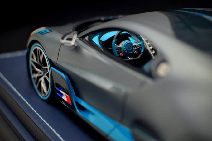 Bugatti Divo - Image 8
