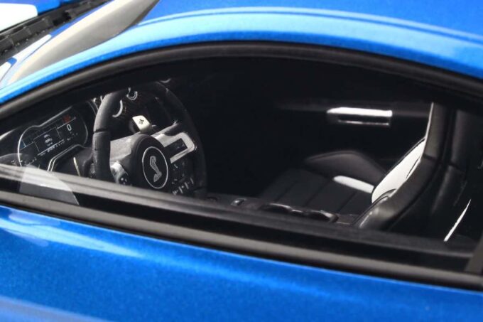 Ford Mustang Shelby GT500 – Image 10