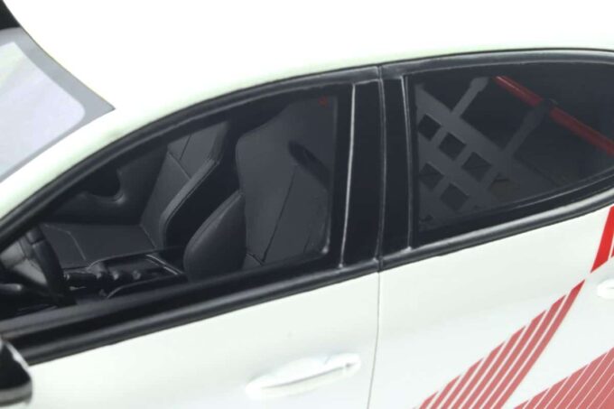 Renault Mégane RS Trophy-R Pack Carbone - Image 11