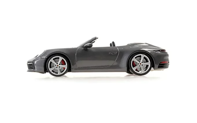 Porsche 911 Carrera 4S Cabriolet - Image 3