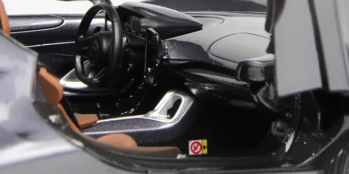 McLaren Elva - Image 5