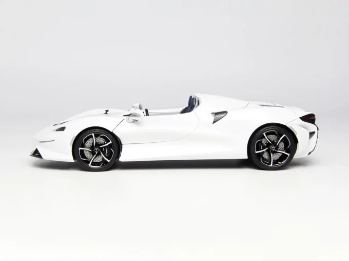 McLaren Elva - Image 2