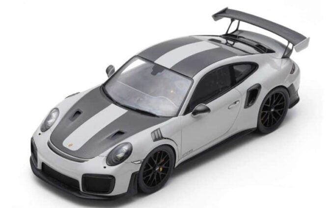 Porsche 911 (991) GT2 RS Weissach Package