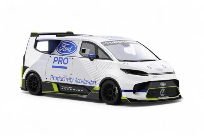Ford Transit SuperVan 4 2000hp - Image 3