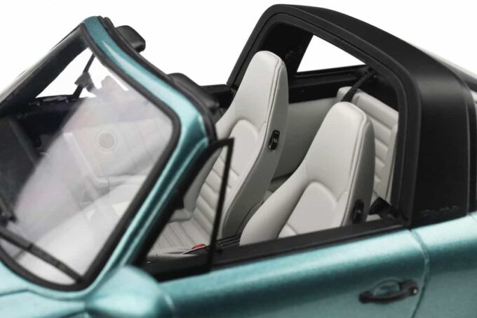 Porsche 911 (964) Carrera 4 Targa – Image 10