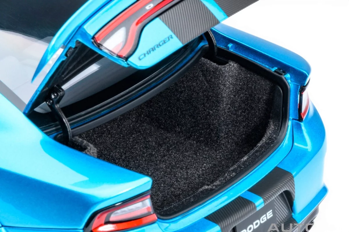 Dodge Charger SRT Hellcat Redeye Jailbreak - Image 8