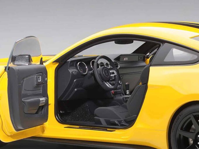 Ford Mustang Shelby GT350R – Image 5