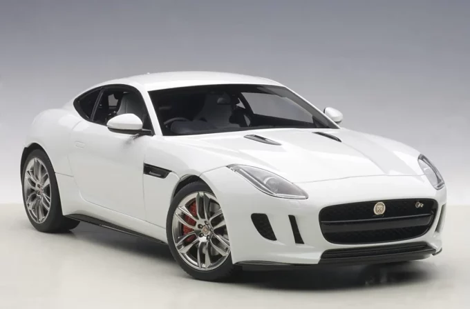 Jaguar F-Type R Coupe - Image 14
