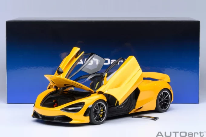 McLaren 720S - Image 12