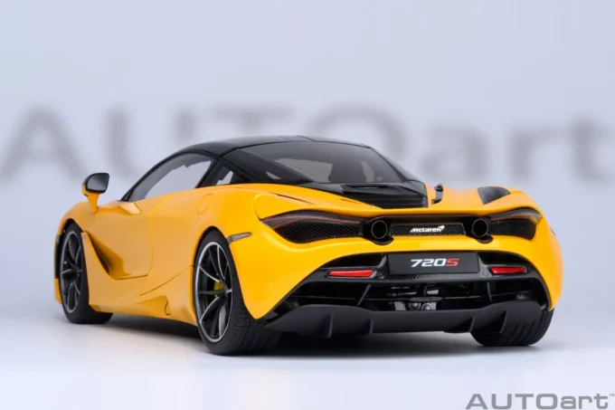 McLaren 720S - Image 11