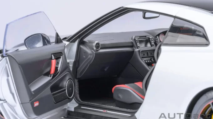 Nissan Skyline GT-R (R35) Nismo 2022 Special Edition – Image 5