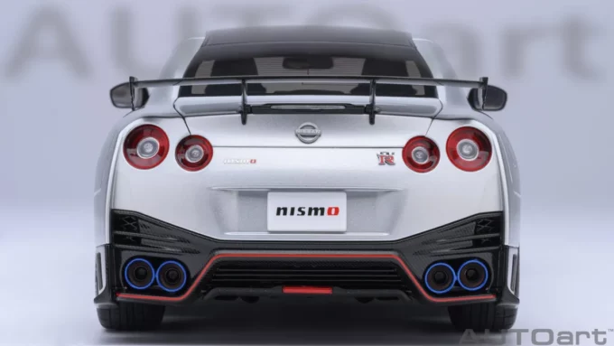 Nissan Skyline GT-R (R35) Nismo 2022 Special Edition 1:18