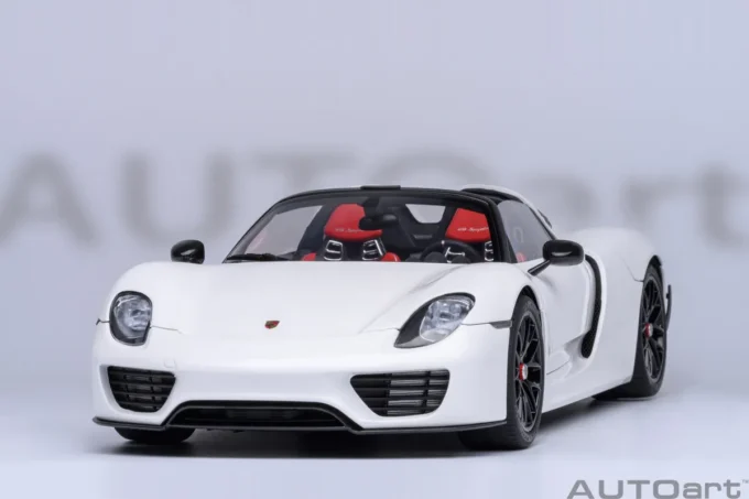Porsche 918 Spyder Weissach Package – Image 15