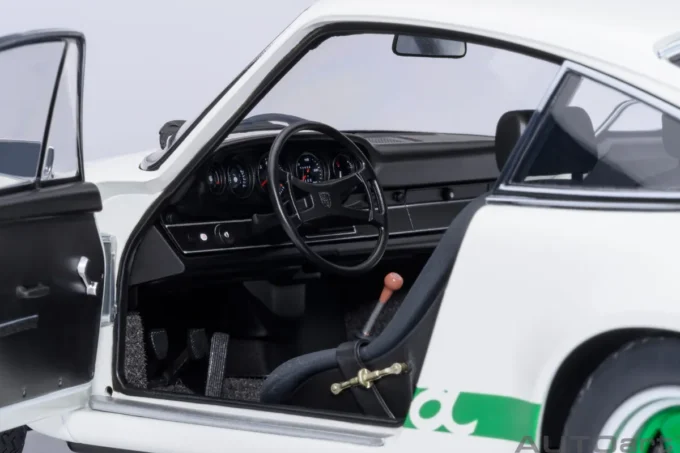 Porsche 911 Carrera 2.7 RS - Image 8