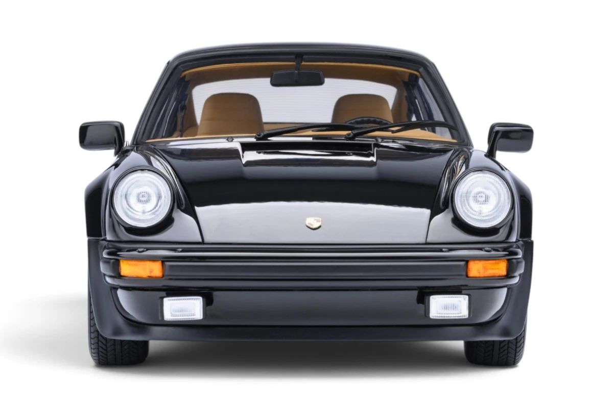 Porsche 911 (930) Turbo 3.0 1:18 model car AUTOart, Pre-orders