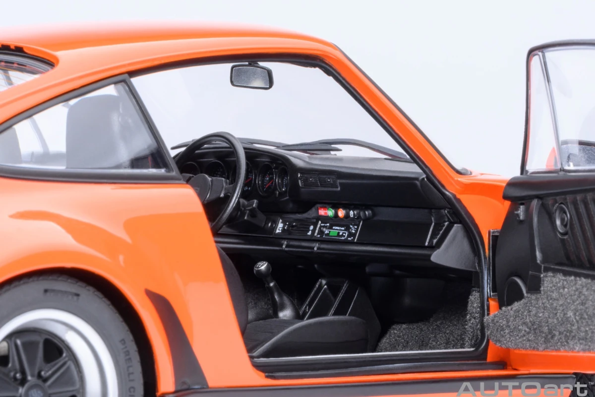 Porsche 911 (930) Turbo 3.0 1:18 model car AUTOart, Pre-orders