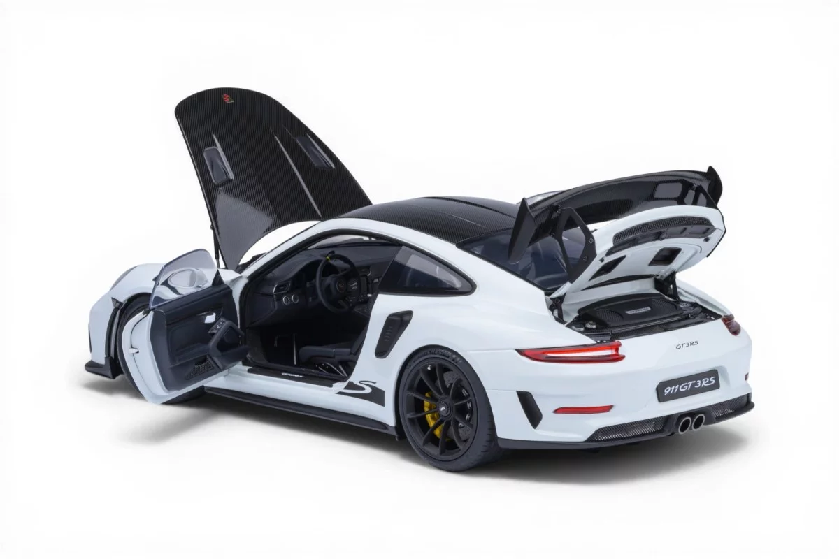 Porsche 911 (991.2) GT3 RS Weissach Package - Image 3