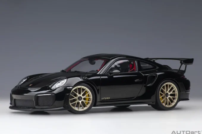 Porsche 911 (991.2) GT2 RS Weissach Package