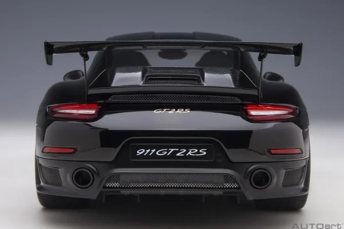 Porsche 911 (991.2) GT2 RS Weissach Package – Image 10
