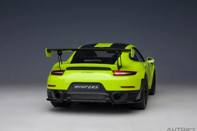 Porsche 911 (991.2) GT2 RS Weissach Package – Image 15