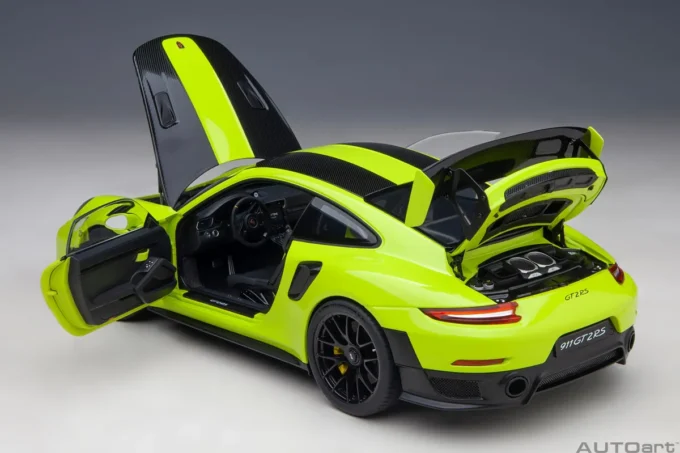 Porsche 911 (991.2) GT2 RS Weissach Package – Image 3
