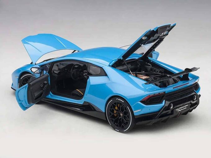 Lamborghini Huracan Performante – Image 2