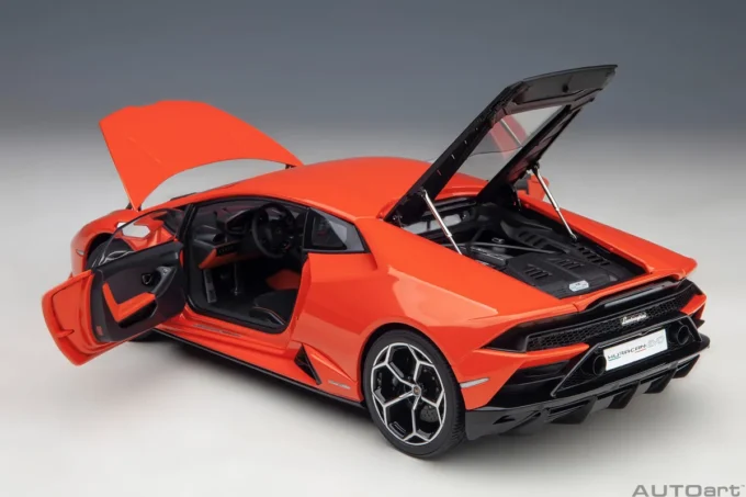 Lamborghini Huracan Evo – Image 3
