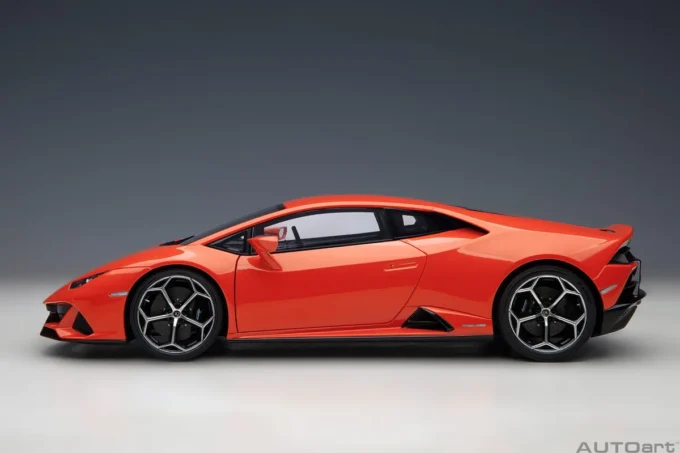 Lamborghini Huracan Evo – Image 12