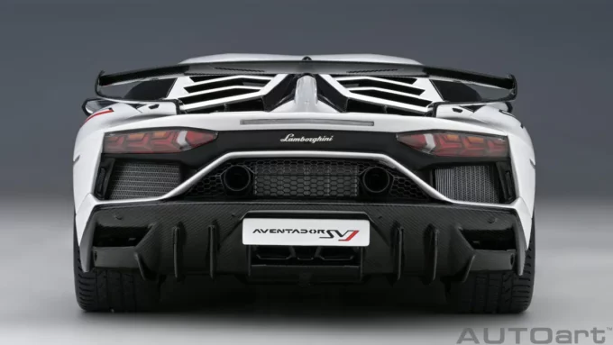 Lamborghini Aventador SVJ – Image 9