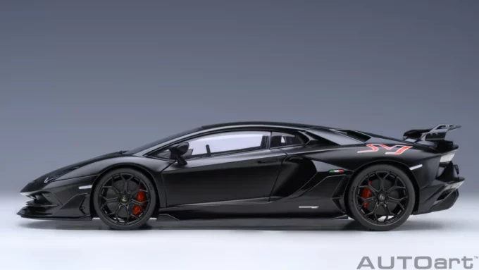 Lamborghini Aventador SVJ – Image 11