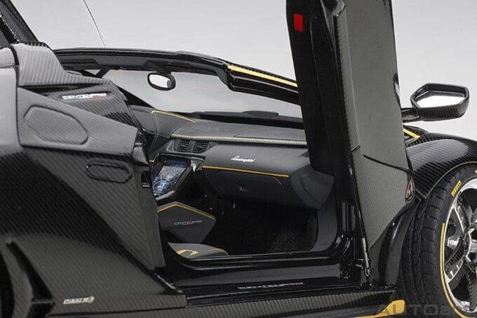 Lamborghini Centenario Roadster – Image 10