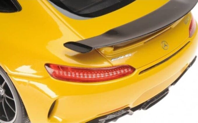 Mercedes-AMG GT R 2017 – Image 4