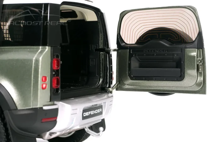 Land Rover New Defender 110 - Image 5