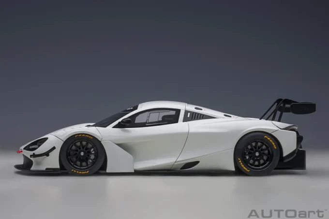 McLaren 720S GT3 (plain body version) – Image 7