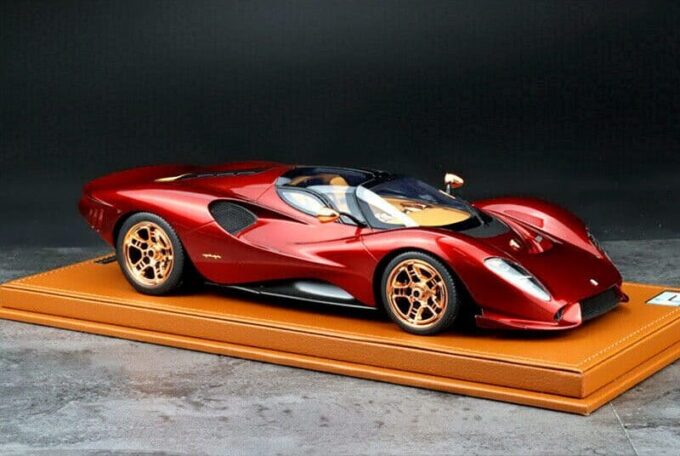 De Tomaso P72