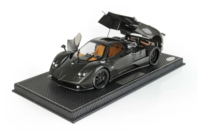 Pagani Zonda F