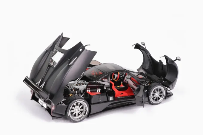 Pagani Zonda F - Image 4