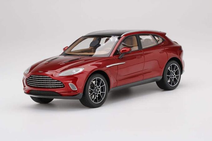 Aston Martin DBX