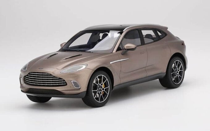 Aston Martin DBX